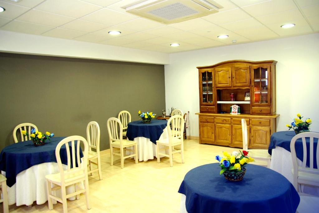 Hotel Restaurante Caracho Корелья Экстерьер фото
